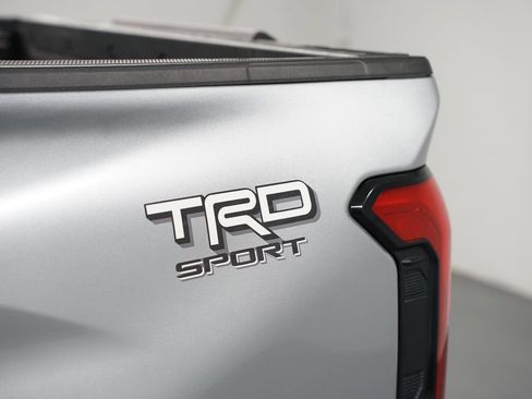 Used 2024 Toyota Tacoma TRD Sport image 11