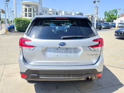 Used 2023 Subaru Forester Limited AWD/4WD image 4