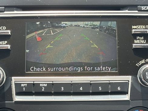 Used 2017 Nissan Altima 2.5 S w/ Power Driver Seat Package FWD image 8