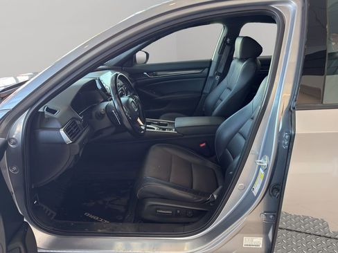 Used 2022 Honda Accord Sport image 11