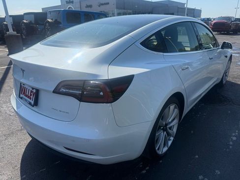 Used 2020 Tesla Model 3 Long Range image 3