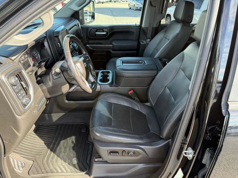 Used 2021 Chevrolet Silverado 2500 LTZ w/ LTZ Plus Package image 11