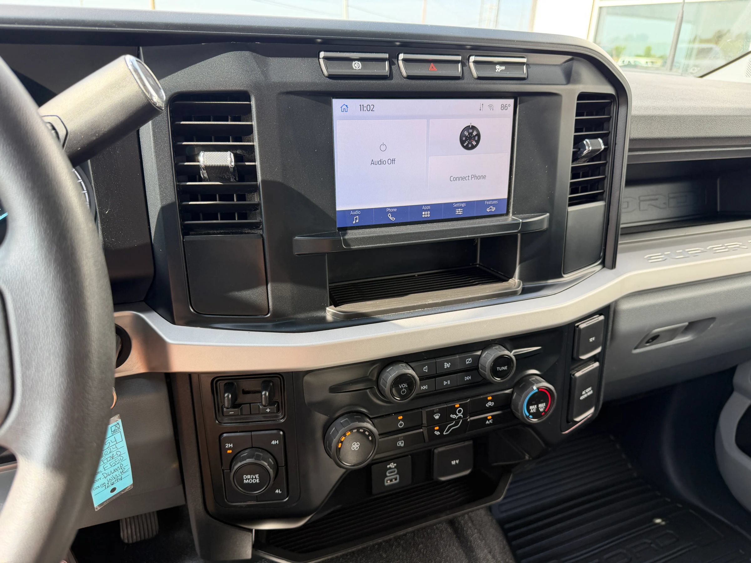 Used 2024 Ford F550 4x4 Regular Cab Super Duty image 26