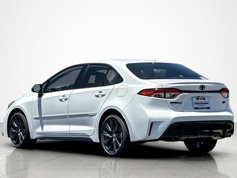 New 2026 Toyota Corolla SE FWD image 3