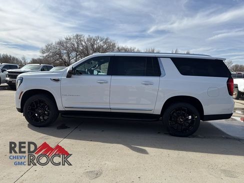 New 2026 GMC Yukon XL Elevation w/ LPO, Floor Liner Package image 8