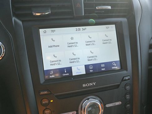 Used 2020 Ford Fusion Energi Titanium image 34