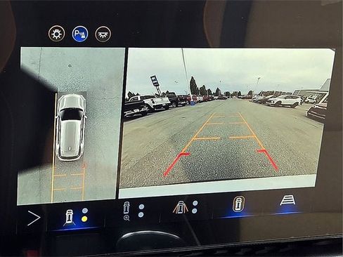 New 2026 Chevrolet Equinox ACTIV w/ Convenience Package III image 19