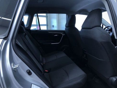 Certified 2025 Toyota RAV4 XLE AWD/4WD image 21