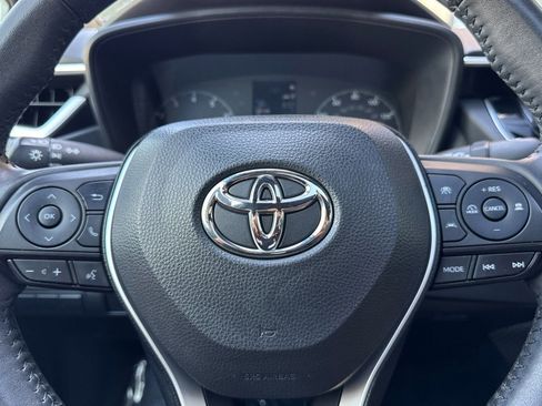 Used 2023 Toyota Corolla SE w/ SE Premium Package FWD image 26