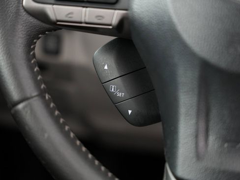 Used 2016 Subaru Forester 2.5i Limited image 13