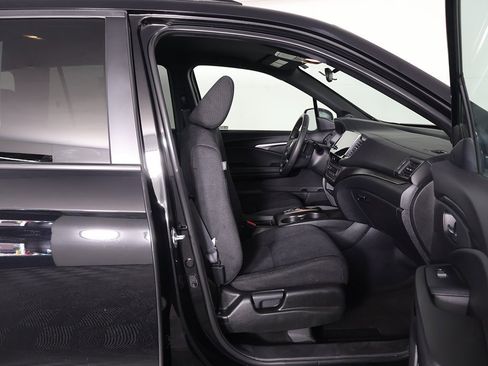 Used 2022 Honda Pilot Sport image 28