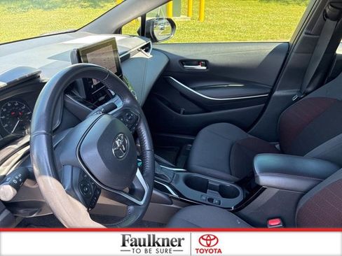 Used 2024 Toyota Corolla SE FWD image 25
