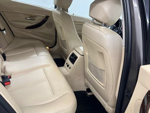 Used 2013 BMW 328i xDrive Sedan AWD/4WD image 31