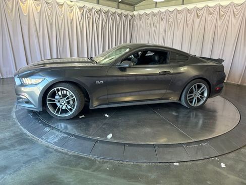 Used 2016 Ford Mustang GT Premium RWD image 7