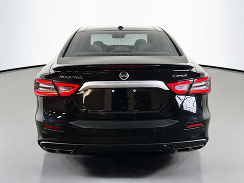 Used 2021 Nissan Maxima Platinum image 6
