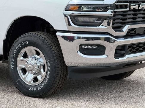 New 2026 RAM 2500 Tradesman AWD/4WD image 10