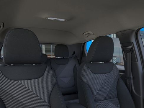 New 2027 Chevrolet Bolt LT w/ Comfort Package image 24