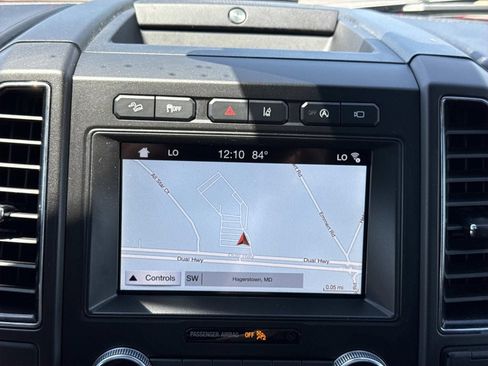 Used 2019 Ford Expedition Limited w/ Equipment Group 303A AWD/4WD image 10