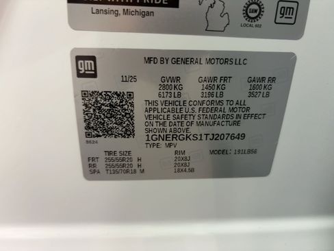 New 2026 Chevrolet Traverse LT w/ Sun and Wheel Package image 19