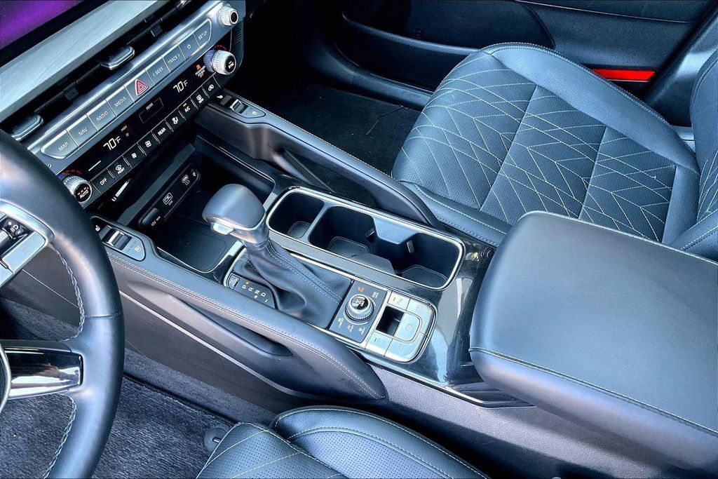 Used 2024 Kia Telluride SX X-Pro AWD/4WD image 17