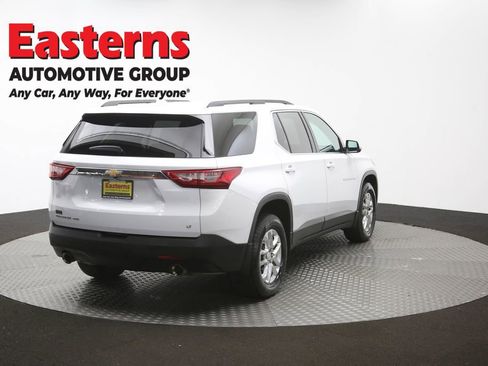 Used 2020 Chevrolet Traverse LT AWD/4WD image 40