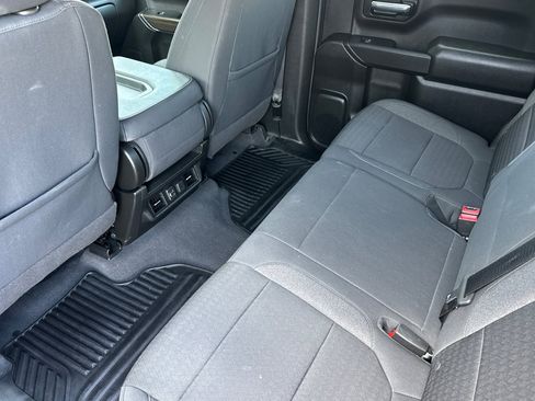 Used 2022 Chevrolet Silverado 1500 LT image 11