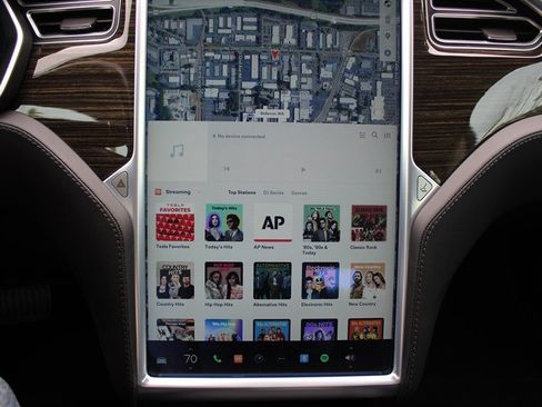 Used 2015 Tesla Model S 85D AWD/4WD image 16