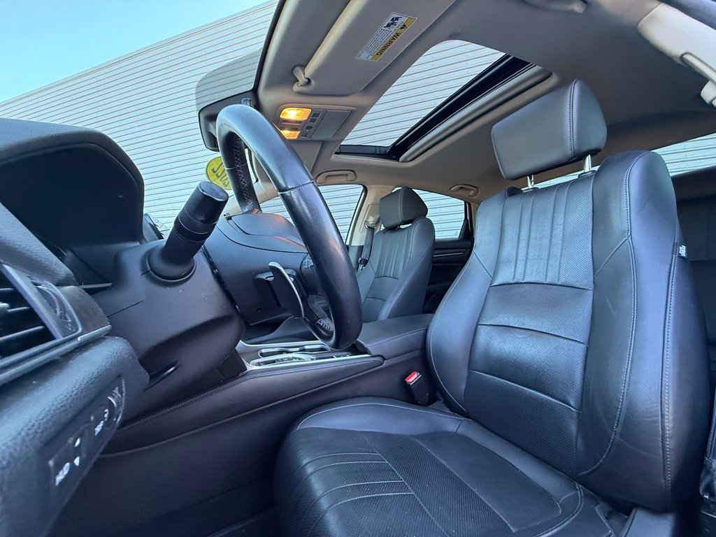 Used 2022 Honda Accord Touring image 4