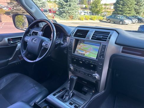 Used 2019 Lexus GX 460 Premium AWD/4WD image 17