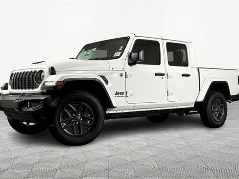 New 2025 Jeep Gladiator Sport image 1
