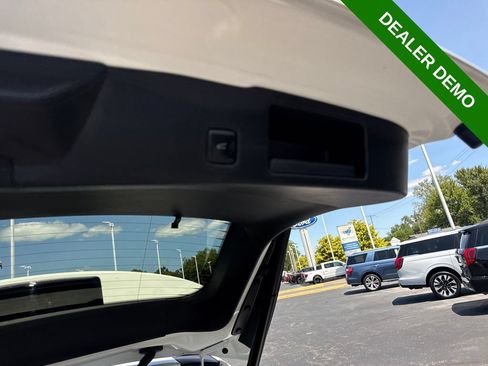 Used 2023 Ford Escape Active w/ Tech Pack #2 FWD image 11