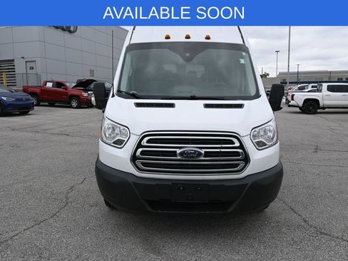 Used 2016 Ford Transit 350 XLT RWD image 3