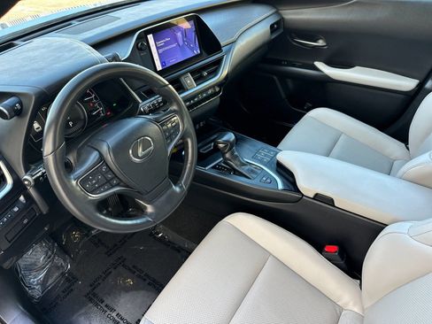 Used 2023 Lexus UX 250h F Sport w/ Accessory Package (Z2) image 10