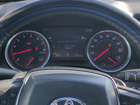 Used 2019 Toyota Camry XSE image 21