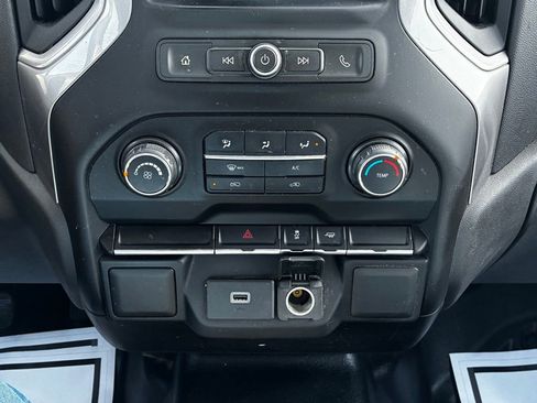 Used 2020 Chevrolet Silverado 1500 W/T image 31