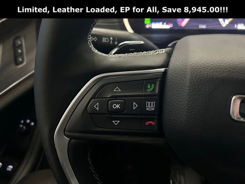 New 2025 Jeep Grand Cherokee L Limited w/ Luxury Tech Group II RWD image 23