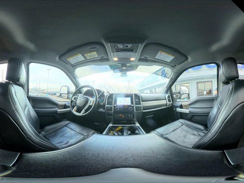 Used 2019 Ford F350 Lariat w/ Lariat Ultimate Package image 34