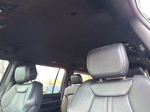 Certified 2023 Jeep Wagoneer 4WD image 14