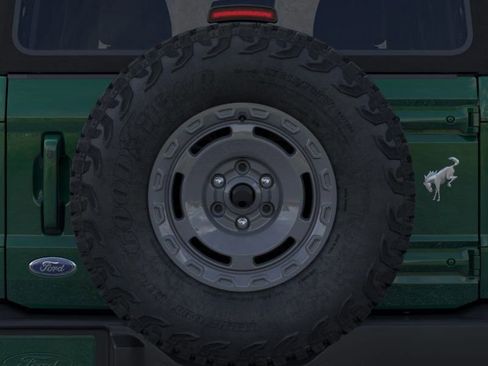 New 2025 Ford Bronco Outer Banks w/ Sasquatch Package image 24