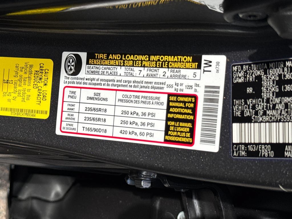 Used 2023 Toyota Highlander XLE AWD/4WD image 51