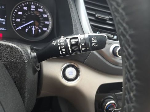 Used 2018 Hyundai Tucson Value image 11