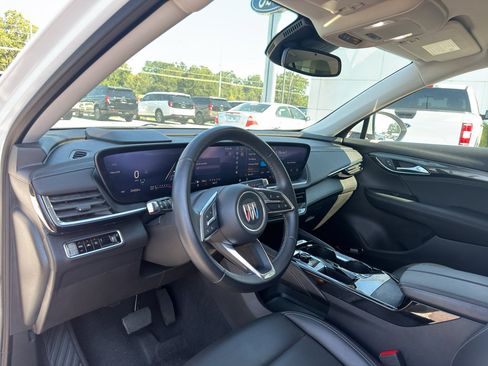 Used 2024 Buick Envision Preferred AWD/4WD image 11