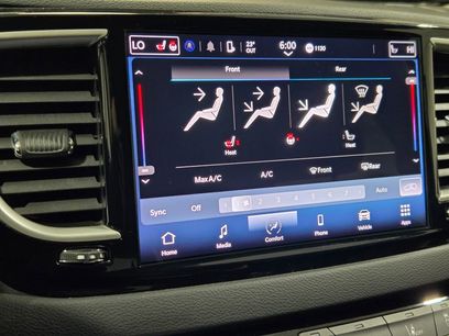 Certified 2023 Chrysler Pacifica Touring-L