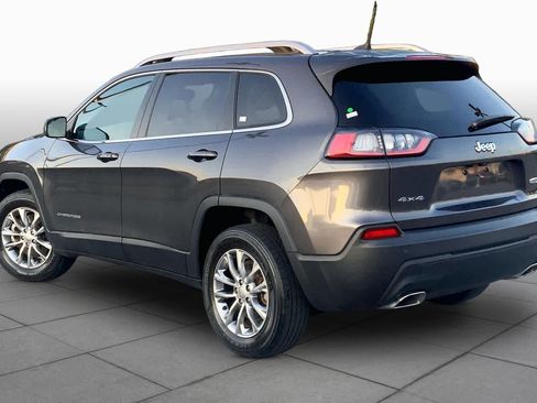 Used 2021 Jeep Cherokee Latitude Lux w/ Comfort/Convenience Group AWD/4WD image 11