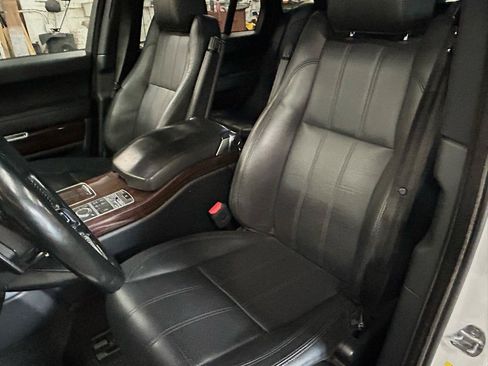 Used 2014 Land Rover Range Rover HSE AWD/4WD image 11