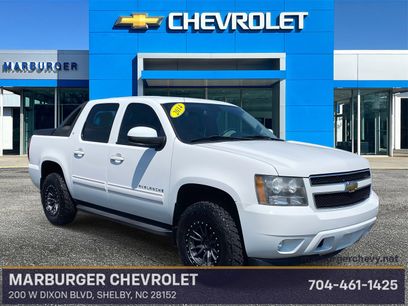 Used 2011 Chevrolet Avalanche LT