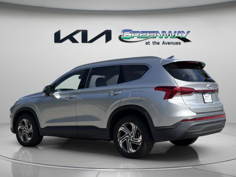 Used 2023 Hyundai Santa Fe SEL FWD image 4