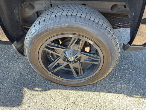 Used 2018 Chevrolet Silverado 1500 LTZ w/ Texas Edition image 33