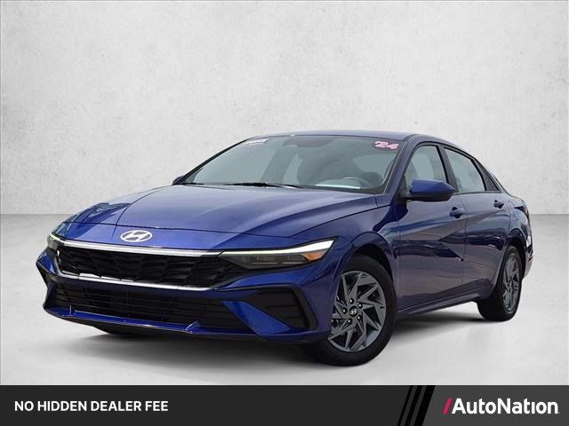 Used 2024 Hyundai Elantra SEL FWD image 1