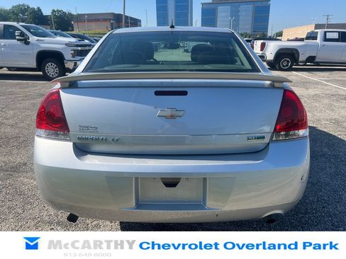 Used 2012 Chevrolet Impala LT FWD image 4